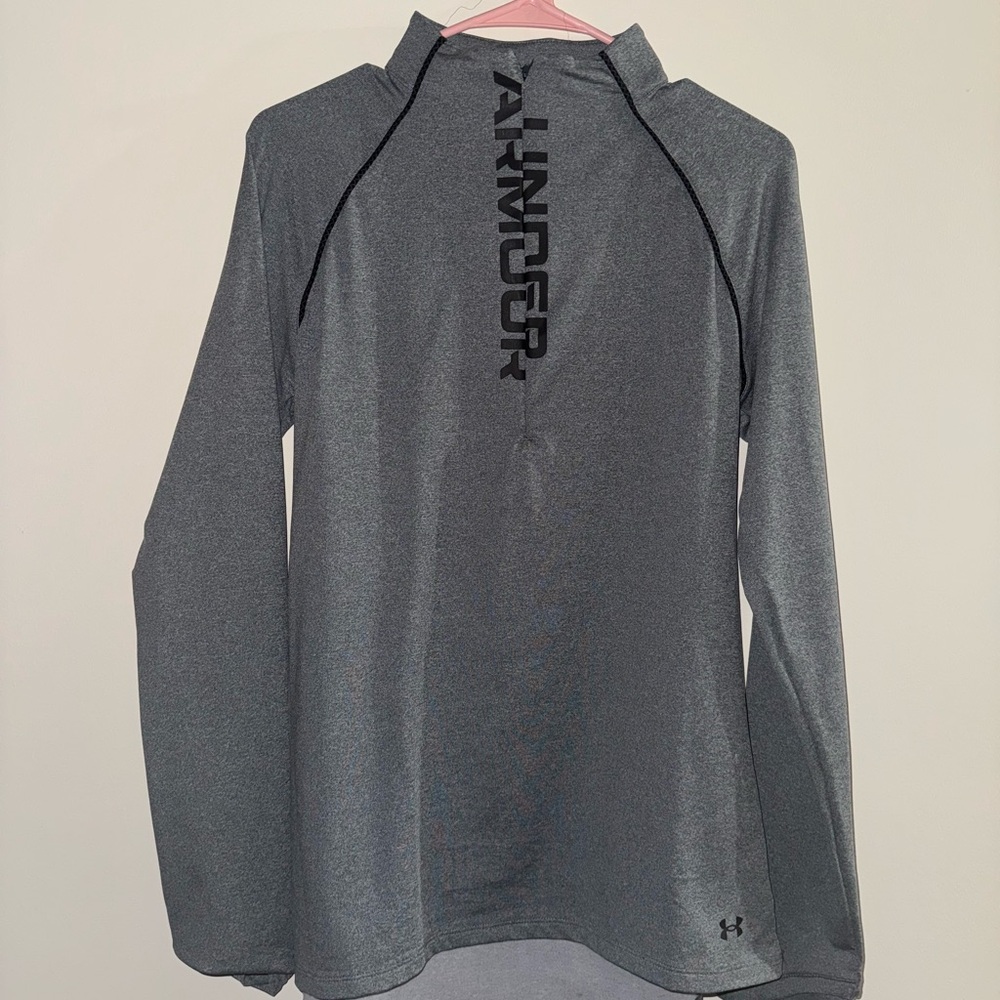 Women’s Under Armor Quarter Zip, Size Medium - Picture 2 of 5